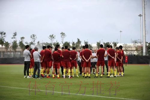 海口首训 里皮盼通过集训比赛进一步调整球员状态 海口首训 里皮盼通过集训比赛进一步调整球员状态